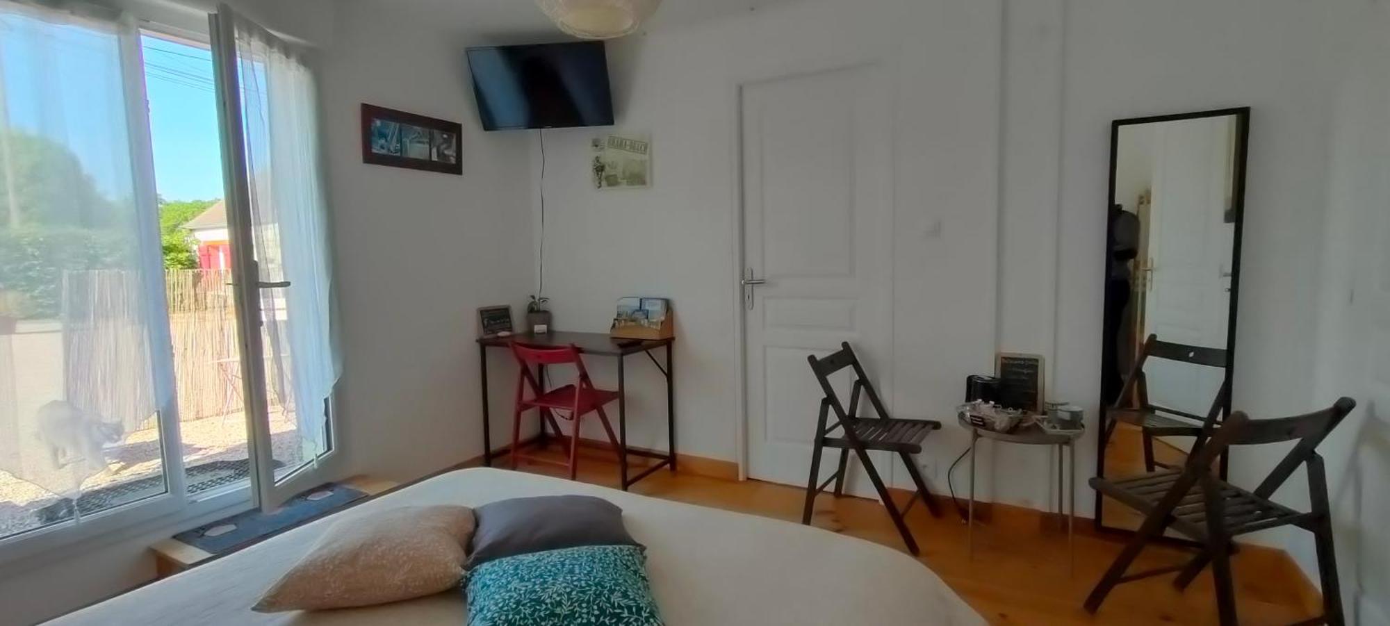 Les Lys Jolie Suite Parentale Privative Deux Adultes Avec Sdd Pertheville-Ners 외부 사진